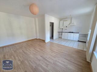  Appartement à louer 3 pièces 48 m²