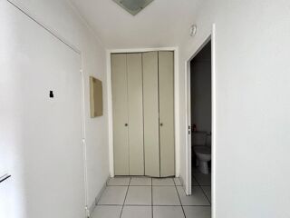  Appartement à louer 1 pièce 31 m²