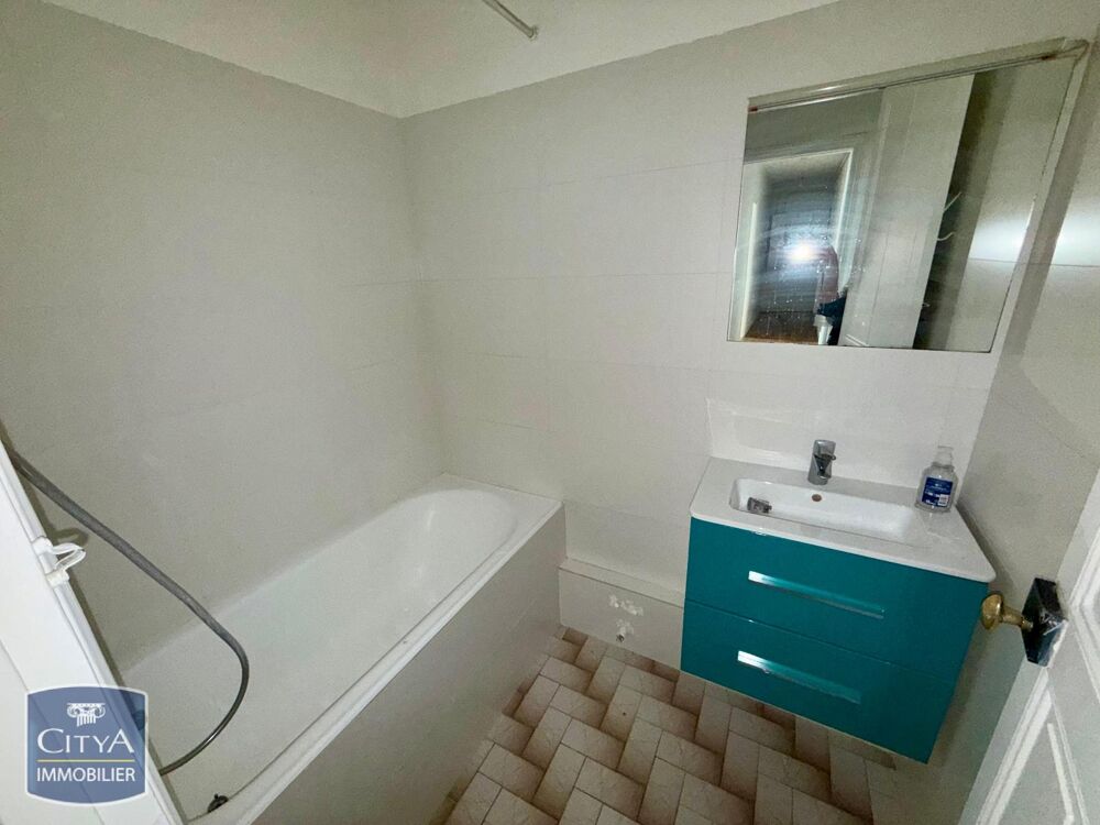 location Appartement - 3 pièce(s) - 56 m² Paris 15