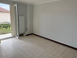  Appartement � louer 4 pi�ces 80 m�