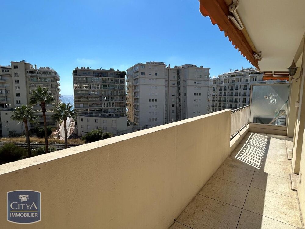 CANNES POINTE CROISETTE - 2 PIÈCES AVEC TERRASSE ET APER....