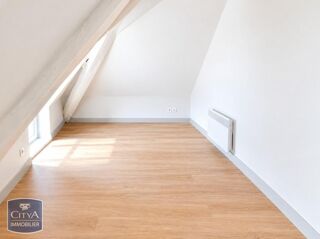  Appartement à louer 3 pièces 64 m²