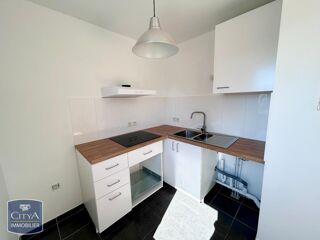  Appartement à louer 3 pièces 64 m²
