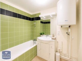  Appartement à louer 1 pièce 34 m²
