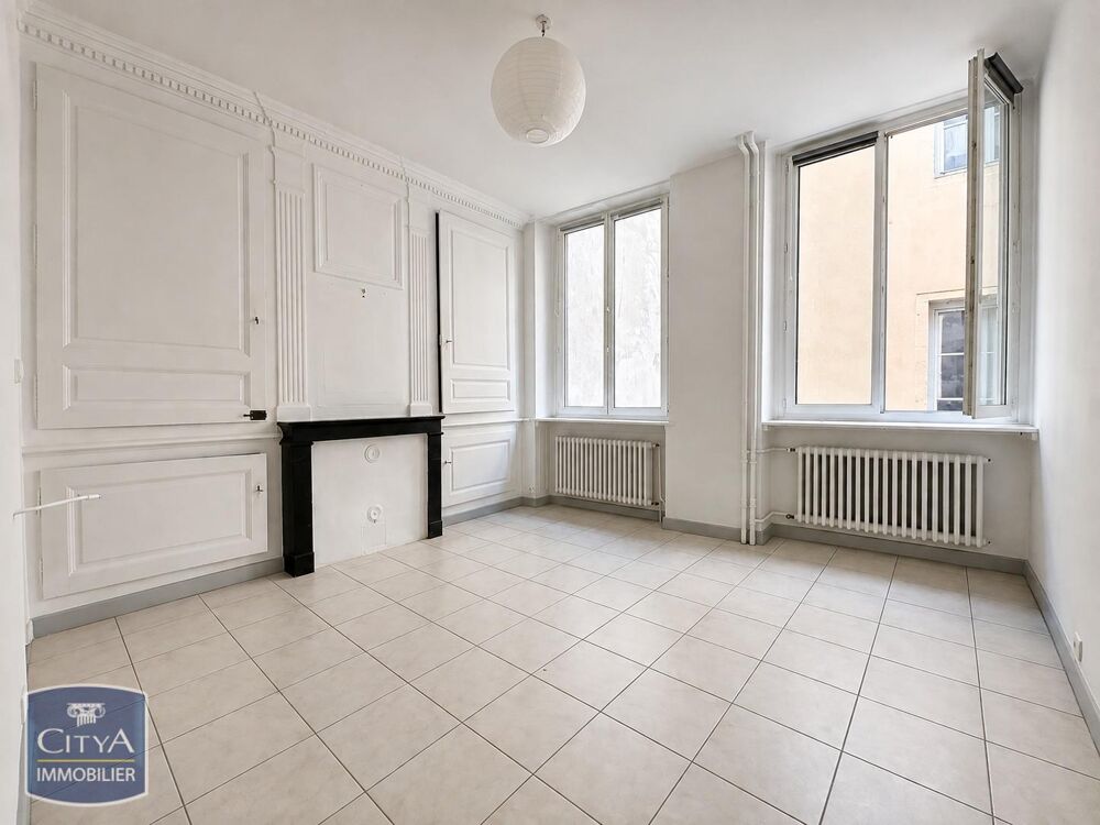 location Appartement - 2 pièce(s) - 52 m² Mâcon (71000)