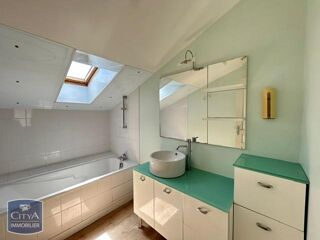  Appartement à louer 3 pièces 73 m²
