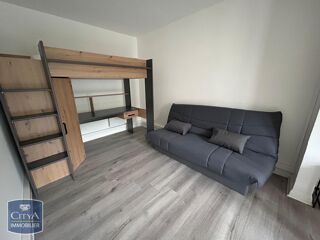  Appartement à louer 1 pièce 27 m²