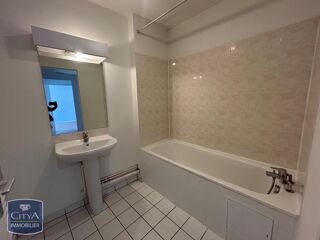  Appartement à louer 2 pièces 49 m²