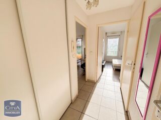  Appartement à louer 2 pièces 39 m²
