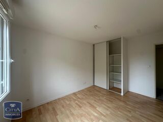  Appartement à louer 3 pièces 67 m²