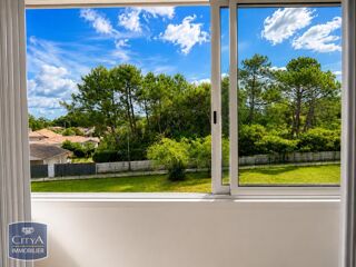  Appartement à louer 2 pièces 45 m²