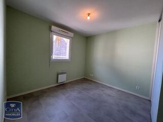  Appartement à louer 2 pièces 40 m²