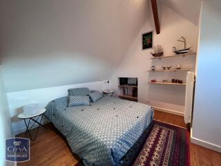  Appartement à louer 3 pièces 103 m²