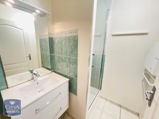  Appartement à louer 2 pièces 44 m²
