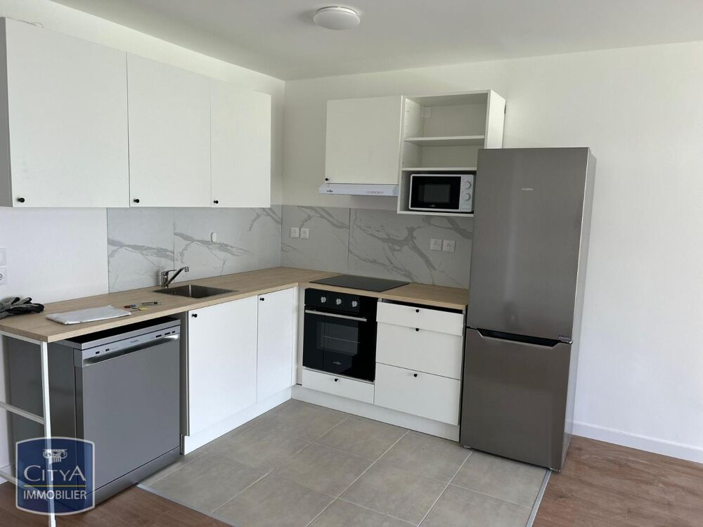 À LOUER : Découvrez cet appartement neuf T4 situé à Étap....