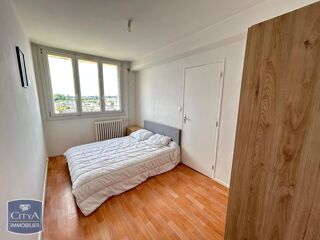  Appartement à louer 2 pièces 43 m²