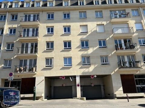  Parking / Garage � louer 