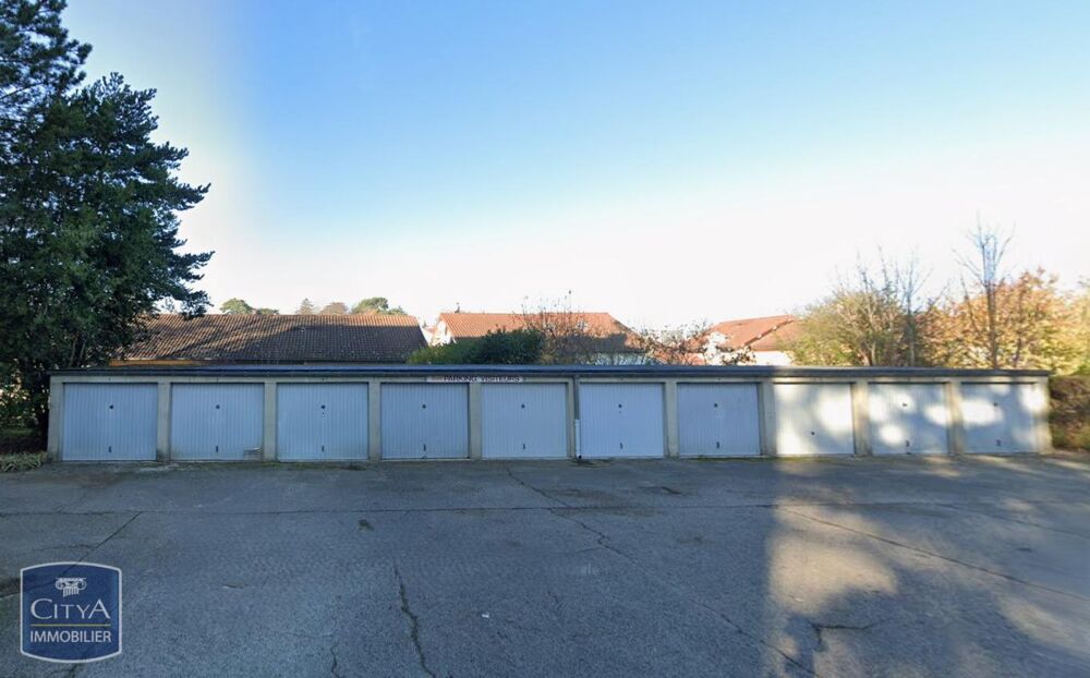 location Parking / Garage Charnay-lès-Mâcon (71850)