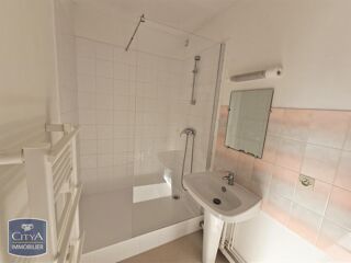  Appartement à louer 2 pièces 49 m²