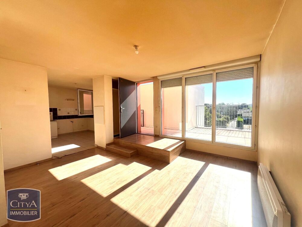 À LOUER : APPARTEMENT T3 NON MEUBLE + BALCON + 2 PARKING....