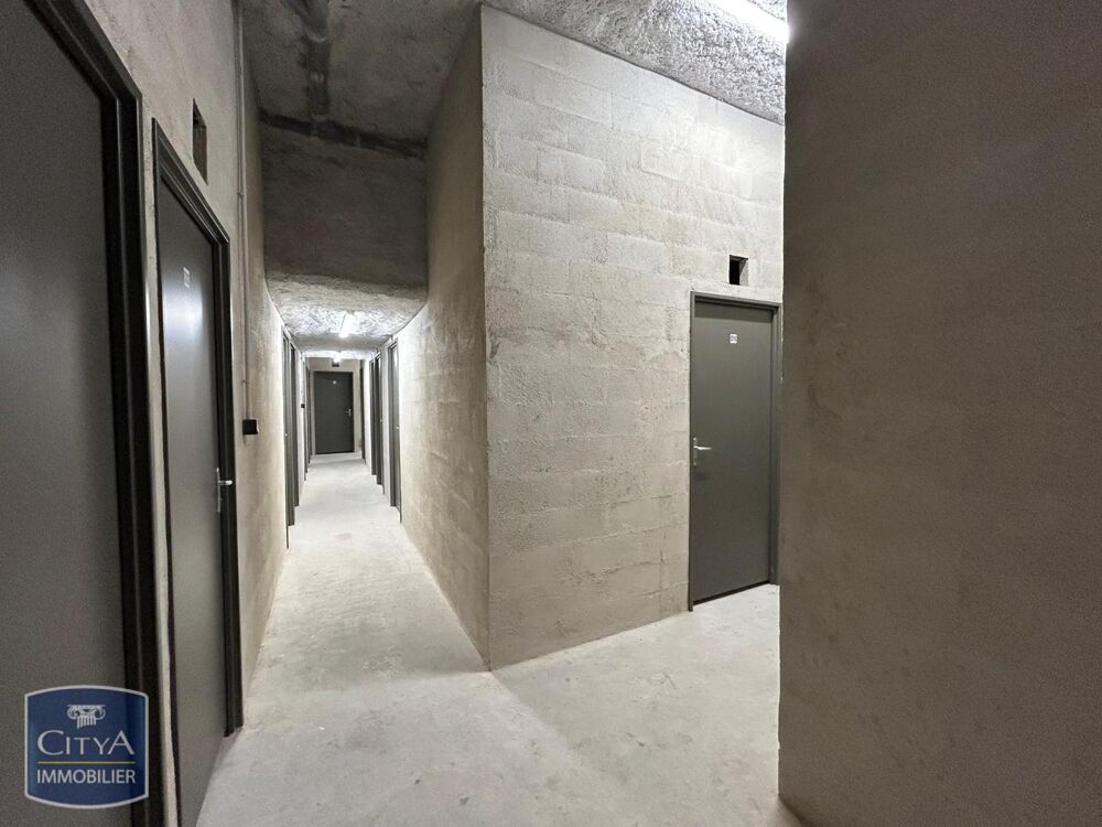 location Parking / Garage - 4 m² Antibes (06600)
