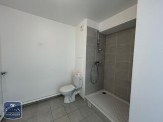  Appartement à louer 2 pièces 46 m²