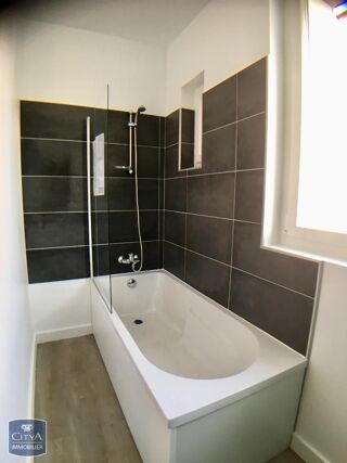  Appartement � louer 5 pi�ces 102 m�