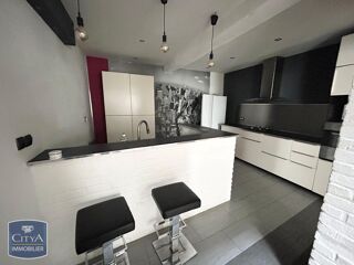  Appartement à louer 3 pièces 85 m²
