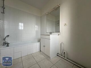  Appartement à louer 2 pièces 38 m²