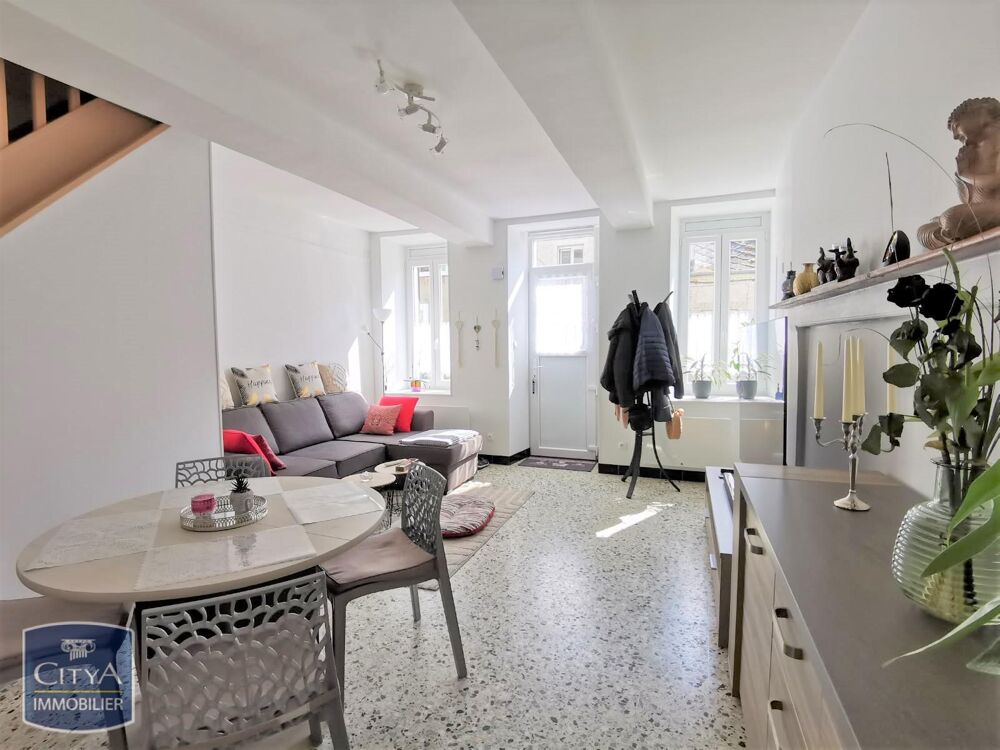 À LOUER : Découvrez cette charmante maison de ville T3 s....