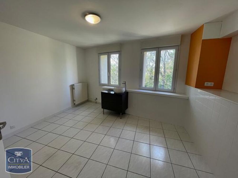   Location / Local Commercial - 23 m² 