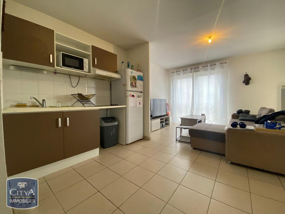 location Appartement - 3 pièce(s) - 54 m² Sorgues (84700)