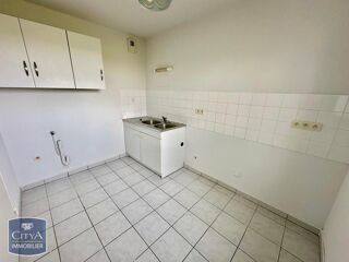  Appartement à louer 3 pièces 64 m²