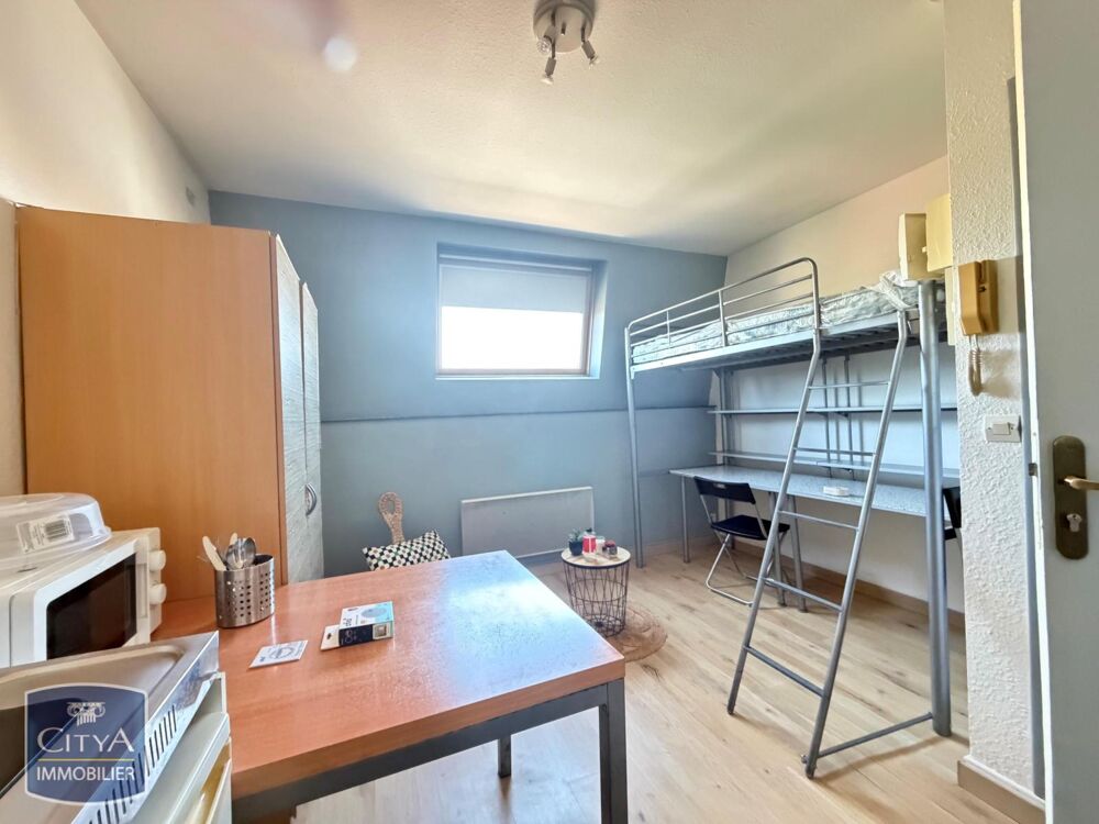 À LOUER : Appartement T1 situé dans la charmante ville d....