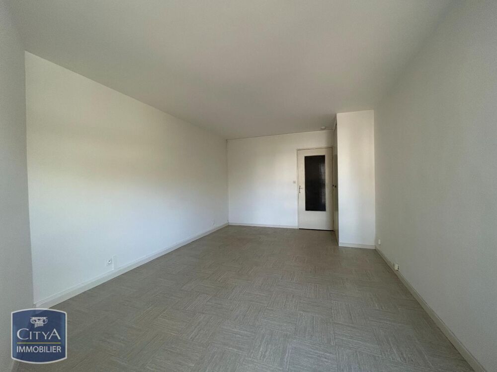 À LOUER : Appartement T1 situé à Alençon, dans le départ....