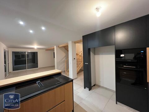   Location Maison Maison - 5 pièce(s) - 121 m²
