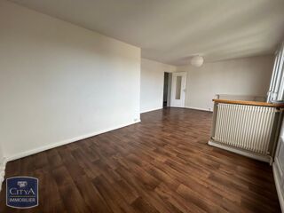  Appartement à louer 3 pièces 75 m²
