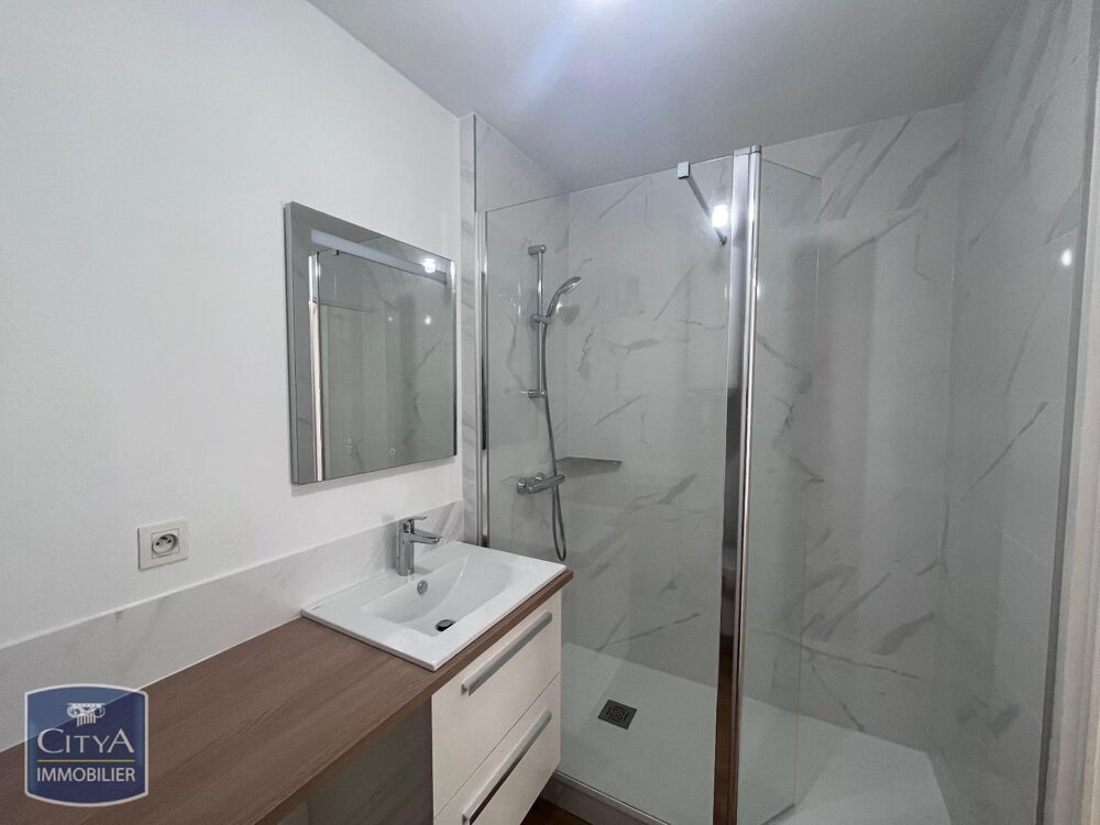 location Appartement - 2 pièce(s) - 27 m² Tours (37000)