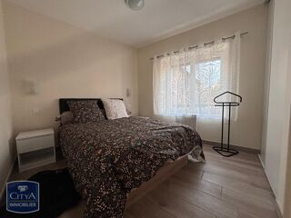  Appartement à louer 2 pièces 45 m²
