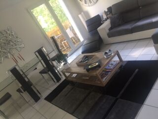  Appartement � louer 3 pi�ces 77 m�