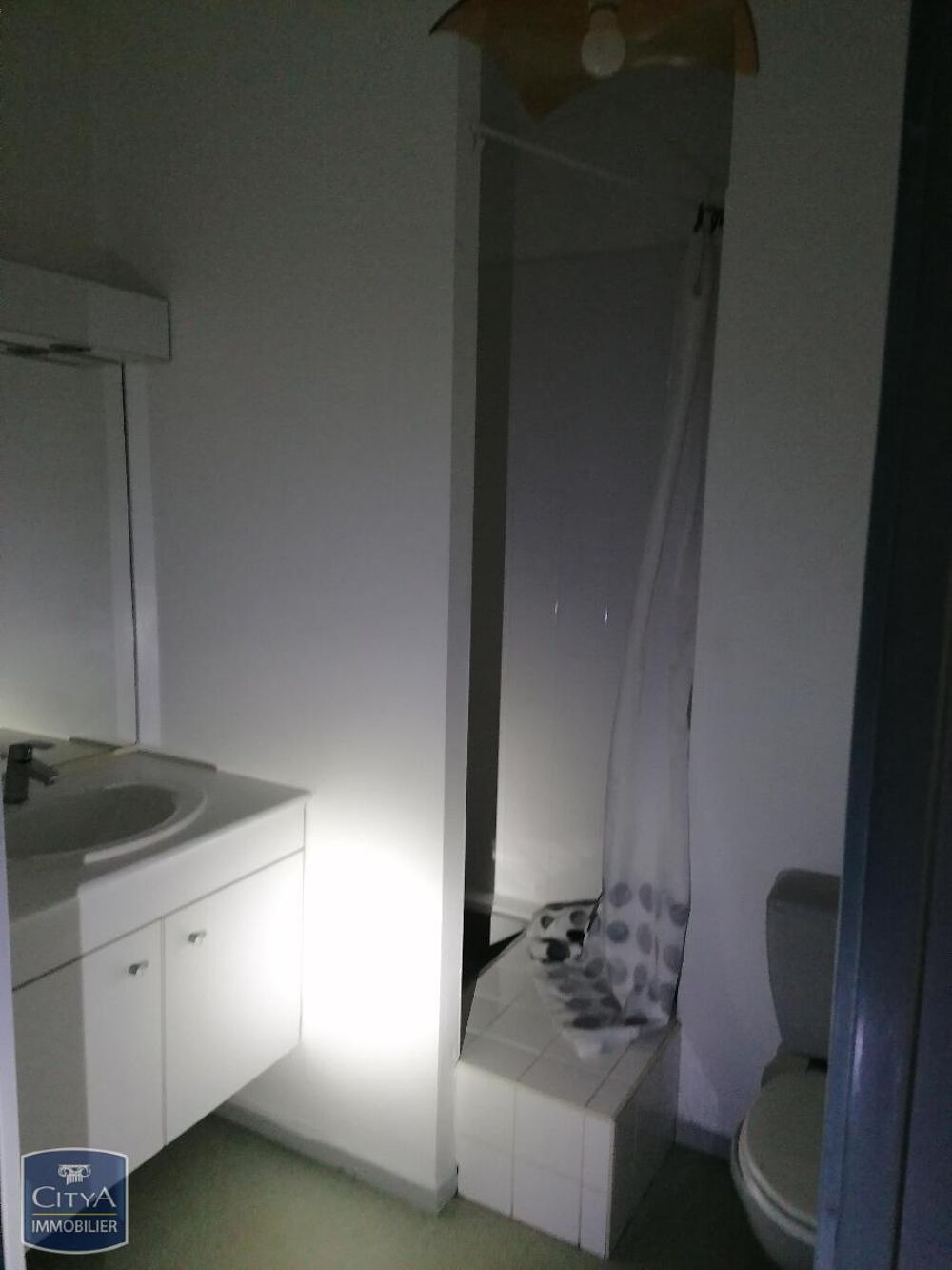 location Appartement - 1 pièce(s) - 23 m² Poitiers (86000)
