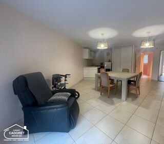  Appartement à louer 2 pièces 47 m²