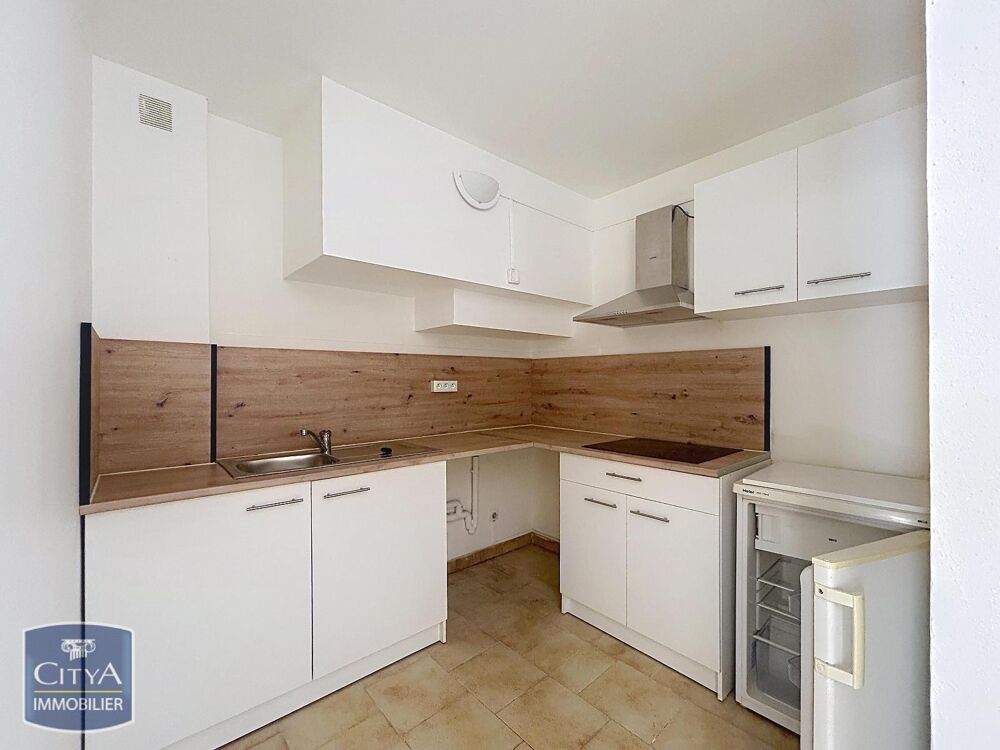 location Appartement - 1 pièce(s) - 28 m² Nimes (30900)