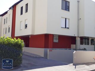  Parking / Garage � louer 