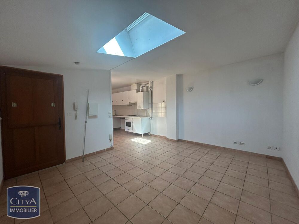 location Appartement - 3 pièce(s) - 60 m² Le Thor (84250)
