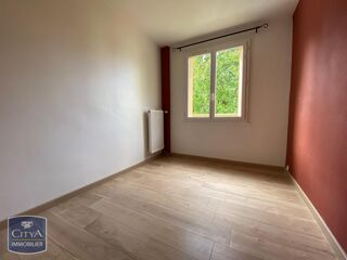  Appartement à louer 3 pièces 63 m²