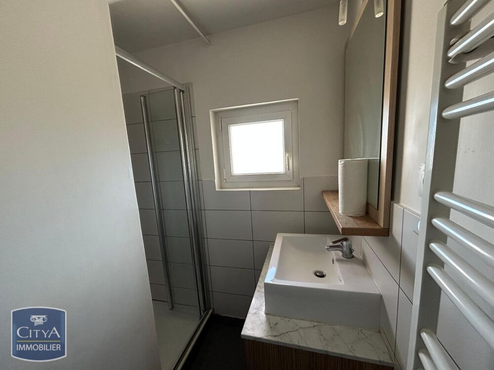À LOUER : Appartement T4 situé dans la charmante ville d....