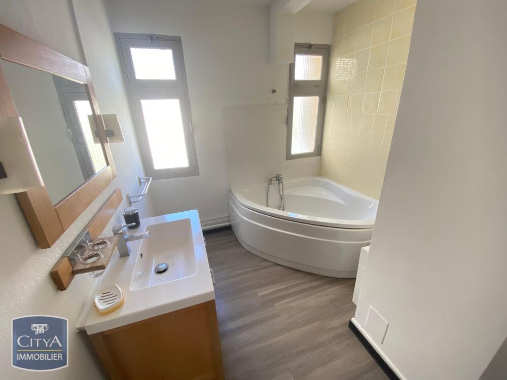 location Appartement - 2 pièce(s) - 49 m² Saint-Denis (97400)
