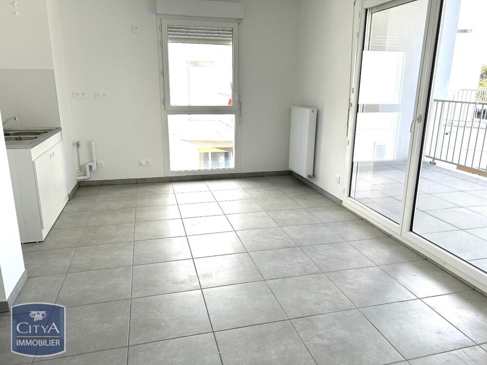 À louer : Appartement neuf T4 situé à Saint-Étienne, dan....