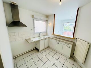  Appartement à louer 3 pièces 68 m²
